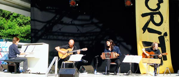 Mark at Vondelpark with Hernan Ruiz Trio